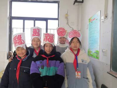 虎娃迎冬奥，一起向未来——江苏丹阳横塘小学剪纸社团共庆冬奥盛事